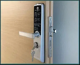  Locksmith Service Denver Denver, CO 303-357-8306 - 17-lock-installation