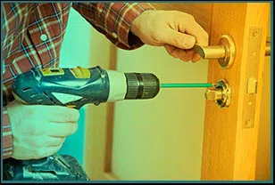  Locksmith Service Denver Denver, CO 303-357-8306 - 2-find-locksmith-near